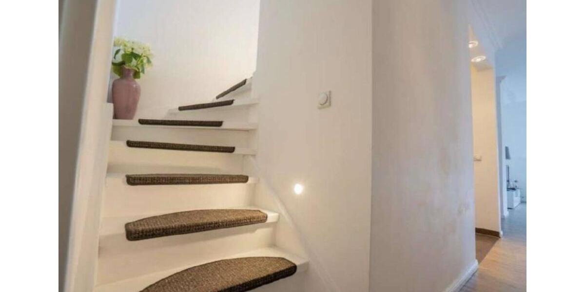 Maisonettenwohnung Bochum Wiemelhausen - 3.5 Zimmer, 52 m&sup2;, 2.500&euro; | Angebot:26040225