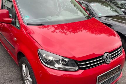 VW Caddy Maxi 219.000 km 7.999 &euro; Recklinghausen 45663