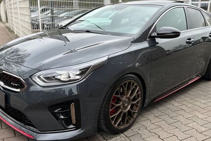 Kia ceed / Ceed 88.000 km 21.990 &euro; Gladbeck 45968