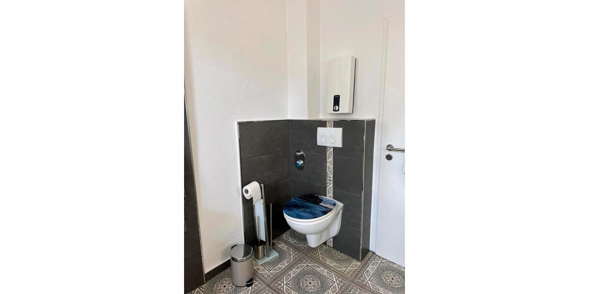 Erdgeschoßwohnung Velbert Velbert-Mitte - 2 Zimmer, 65 m&sup2;, 840&euro; | Angebot:25100430