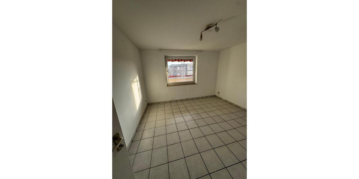 Etagenwohnung Rheinberg - 3 Zimmer, 82 m&sup2;, 825&euro; | Angebot:26476695