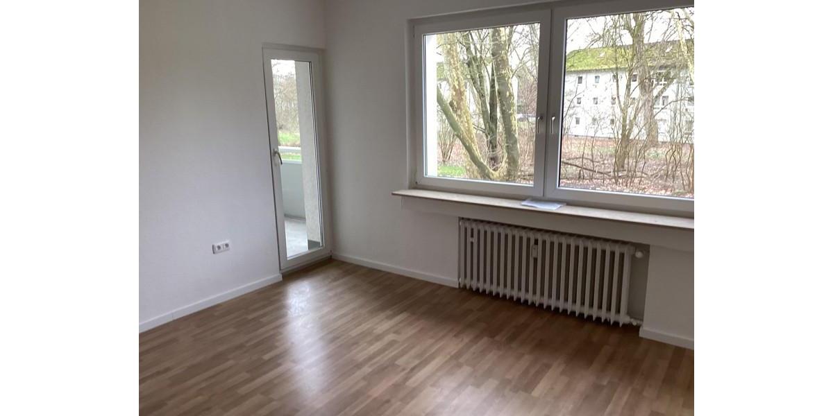 Etagenwohnung Gelsenkirchen Ückendorf - 4 Zimmer, 70 m&sup2;, 623&euro; | Angebot:24268847