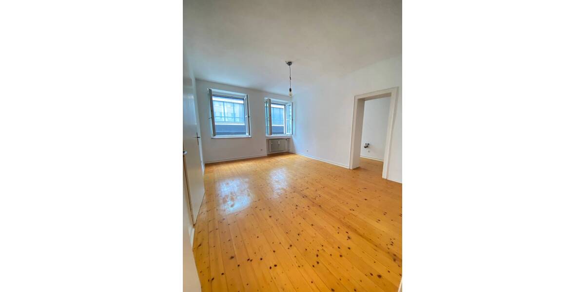 Gewerbeobjekt Bottrop Stadtmitte - 3 Zimmer, 145 m&sup2;, 700&euro; | Angebot:26154181