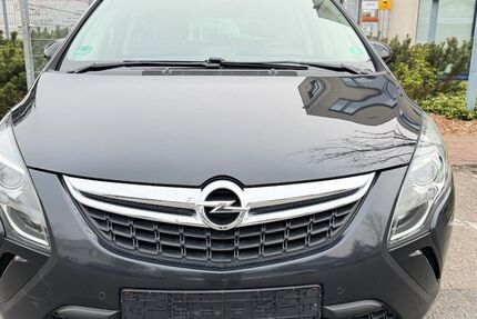 Opel Zafira Tourer 200.000 km 5.199 &euro; Oberhausen 46047