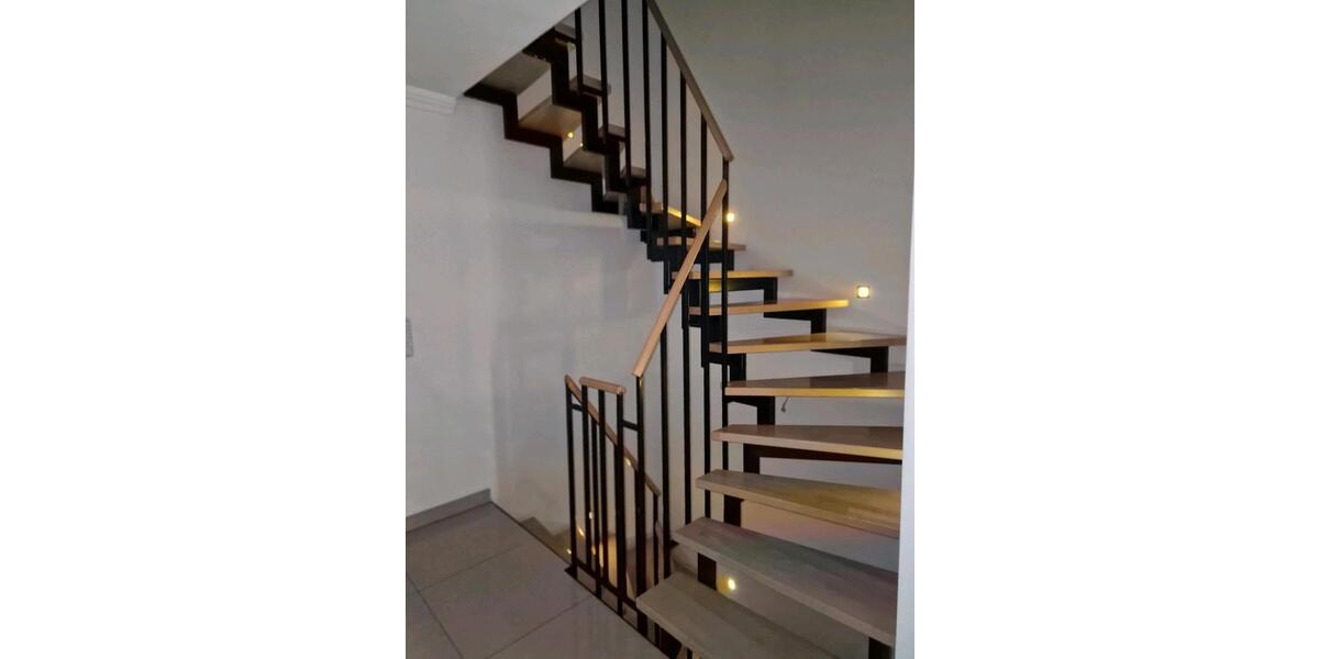 Doppelhaushälfte Duisburg Rheinhausen - 6 Zimmer, 160 m&sup2;, 550.000&euro; | Angebot:26126009