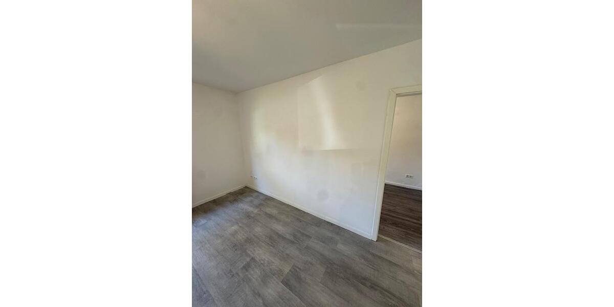 Erdgeschoßwohnung Duisburg Mittelmeiderich - 2 Zimmer, 46 m&sup2;, 359&euro; | Angebot:26049210