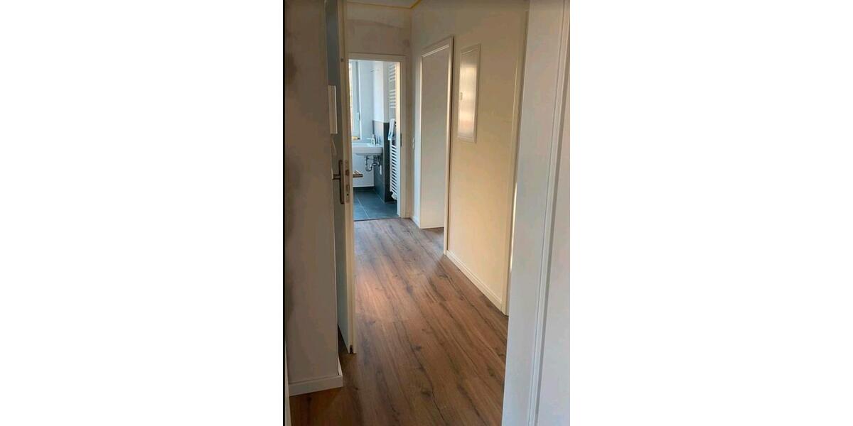Etagenwohnung Duisburg Rheinhausen - 3.5 Zimmer, 85 m&sup2;, 930&euro; | Angebot:25656469