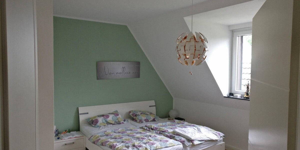 Etagenwohnung Dinslaken Hiesfeld - 3 Zimmer, 87 m&sup2;, 315.000&euro; | Angebot:26048750