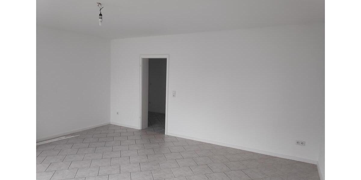 Etagenwohnung Oberhausen Biefang - 3 Zimmer, 82 m&sup2;, 850&euro; | Angebot:26033124