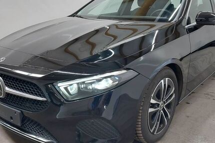 Mercedes-Benz A 200 108.000 km 26.990 &euro; Recklinghausen 45659