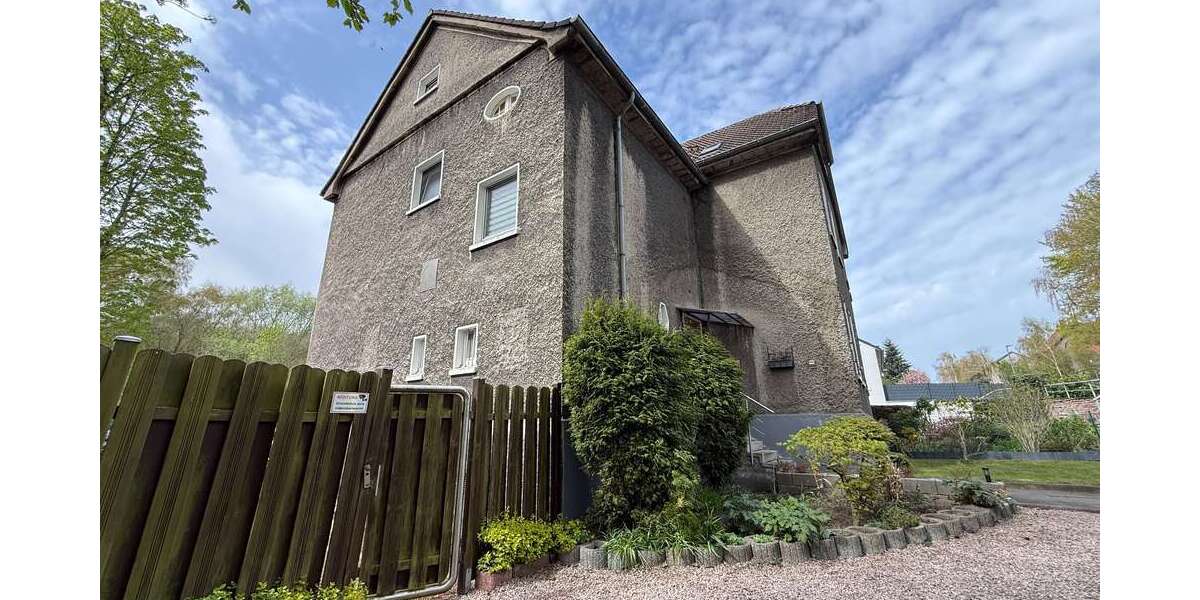 Einfamilienhaus Gelsenkirchen Gelsenkirchen-Nord - 7 Zimmer, 140 m&sup2;, 389.000&euro; | Angebot:26163428