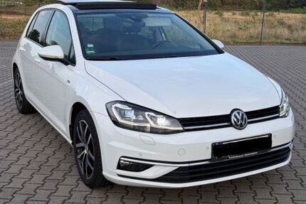 VW Golf 227.200 km 11.200 &euro; Duisburg 47053