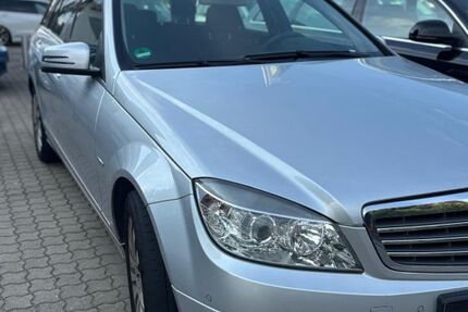 Mercedes-Benz C 250 155.000 km 4.500 &euro; Gelsenkirchen 45888
