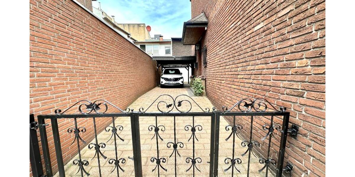 Mehrfamilienhaus, Wohnhaus Duisburg Alt-Hamborn - 6 Zimmer, 204 m&sup2;, 359.000&euro; | Angebot:26260675