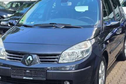 Renault Scenic 107.039 km 2.490 &euro; Essen 45329