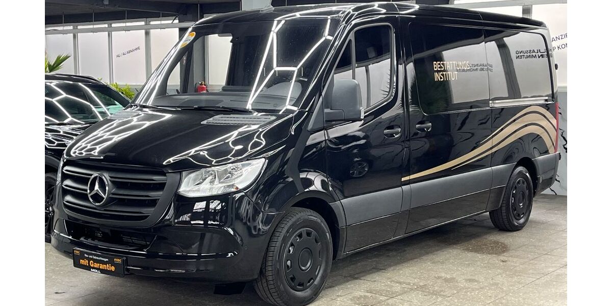 Mercedes-Benz Sprinter 89.000 km 44.950 &euro; Oberhausen 46045