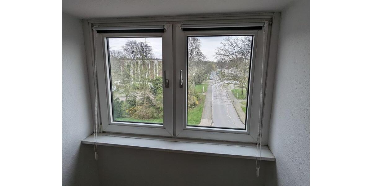 Etagenwohnung Duisburg Huckingen - 1 Zimmer, 28 m&sup2;, 330&euro; | Angebot:26723124