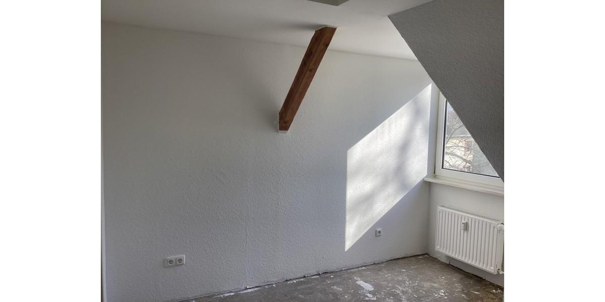Dachgeschoßwohnung Gelsenkirchen Buer - 2.5 Zimmer, 42 m&sup2;, 301&euro; | Angebot:25079576