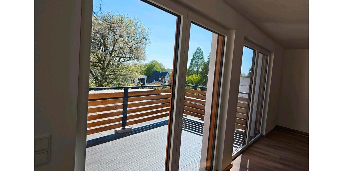Etagenwohnung Mülheim an der Ruhr Heißen - 4 Zimmer, 140 m&sup2;, 2.200&euro; | Angebot:26312971