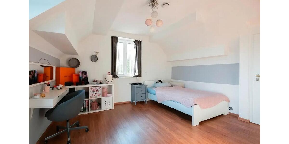 Einfamilienhaus Moers Rheinkamp - 10 Zimmer, 362 m&sup2;, 1.250.000&euro; | Angebot:25612815