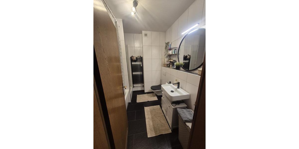 Dachgeschoßwohnung Herne Wanne - 3.5 Zimmer, 75 m&sup2;, 150.000&euro; | Angebot:26124189