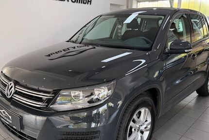 VW Tiguan 83.000 km 13.990 &euro; Heiligenhaus 42579