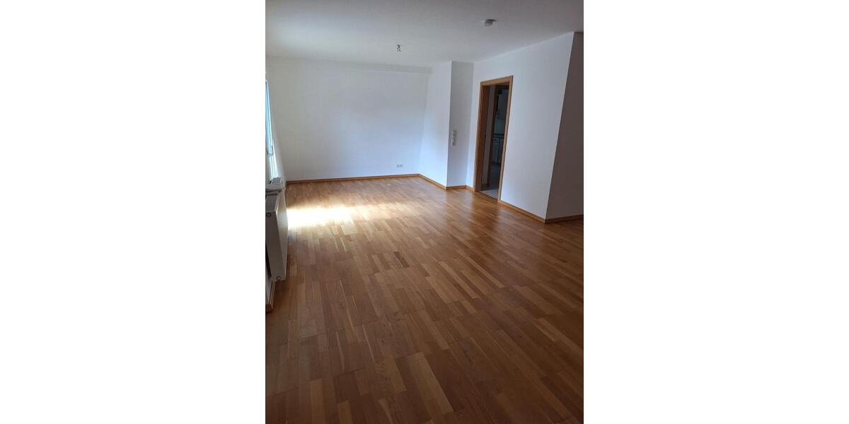Etagenwohnung Schermbeck - 3 Zimmer, 98 m&sup2;, 750&euro; | Angebot:26564943