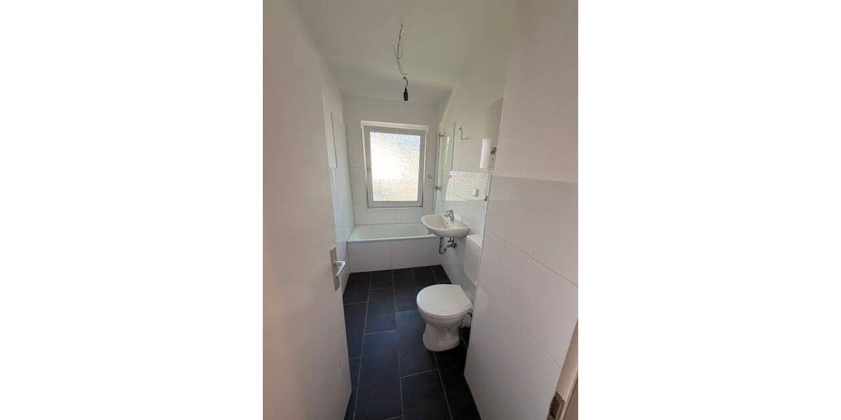 Etagenwohnung Duisburg Mittelmeiderich - 2 Zimmer, 39 m&sup2;, 319&euro; | Angebot:26741982