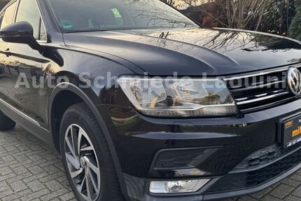 VW Tiguan 121.606 km 17.899 &euro; Oberhausen 46045