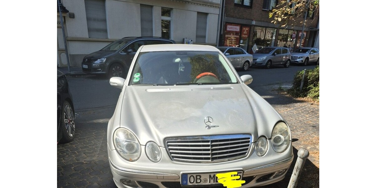 Mercedes-Benz E 270 242.000 km 4.480 &euro; Oberhausen 46045