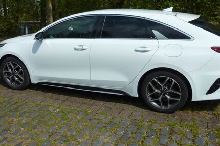 Kia pro ceed / ProCeed 106.900 km 14.100 &euro; Raesfeld 46348