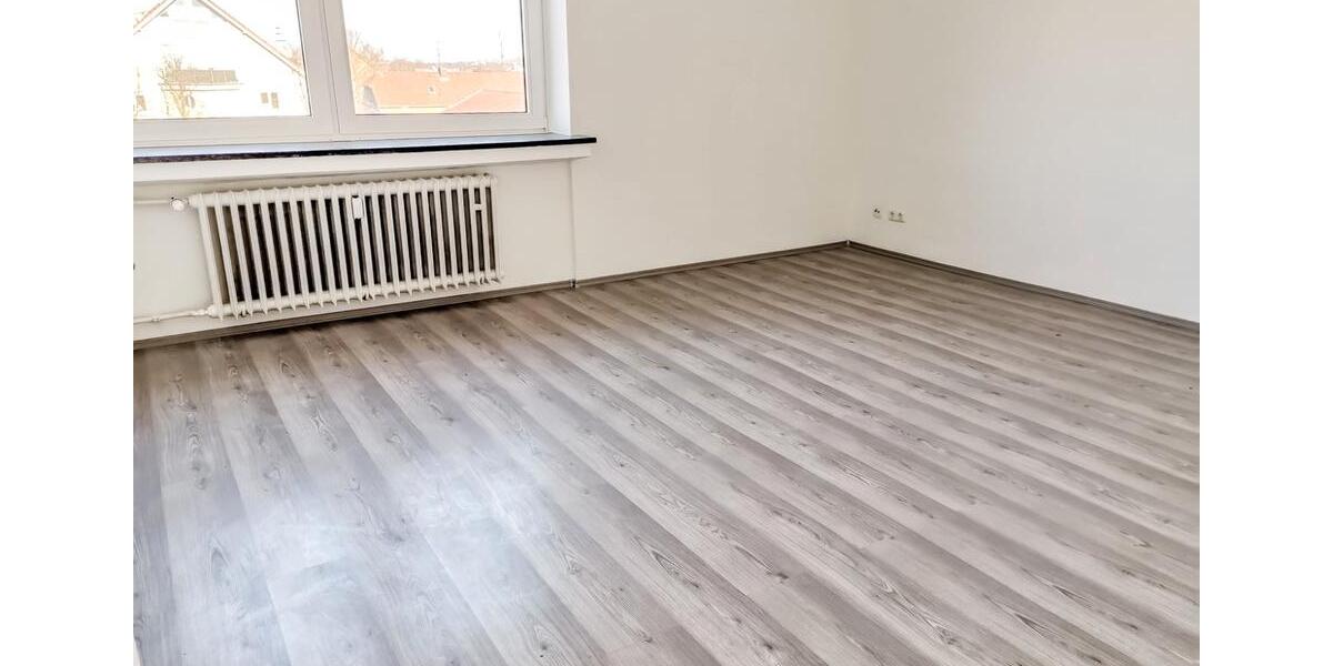 Etagenwohnung Mülheim an der Ruhr Heißen - 4 Zimmer, 80 m&sup2;, 699&euro; | Angebot:26023862