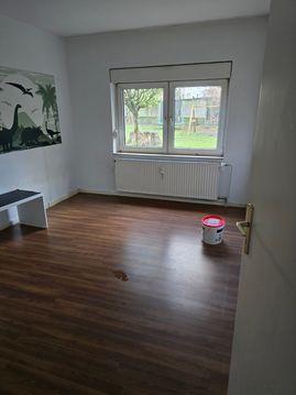 Erdgeschoßwohnung Gelsenkirchen Gelsenkirchen-Mitte - 3 Zimmer, 78 m&sup2;, 600&euro; | Angebot:26001866
