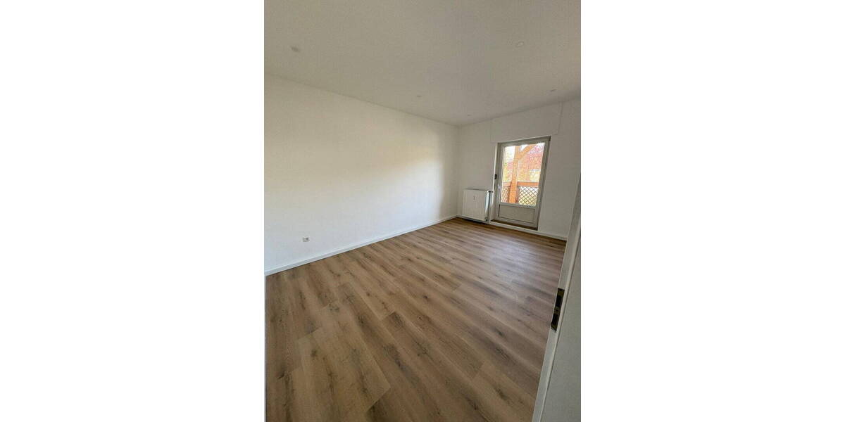 Etagenwohnung Bochum Hordel - 3 Zimmer, 79 m&sup2;, 205.000&euro; | Angebot:26751560