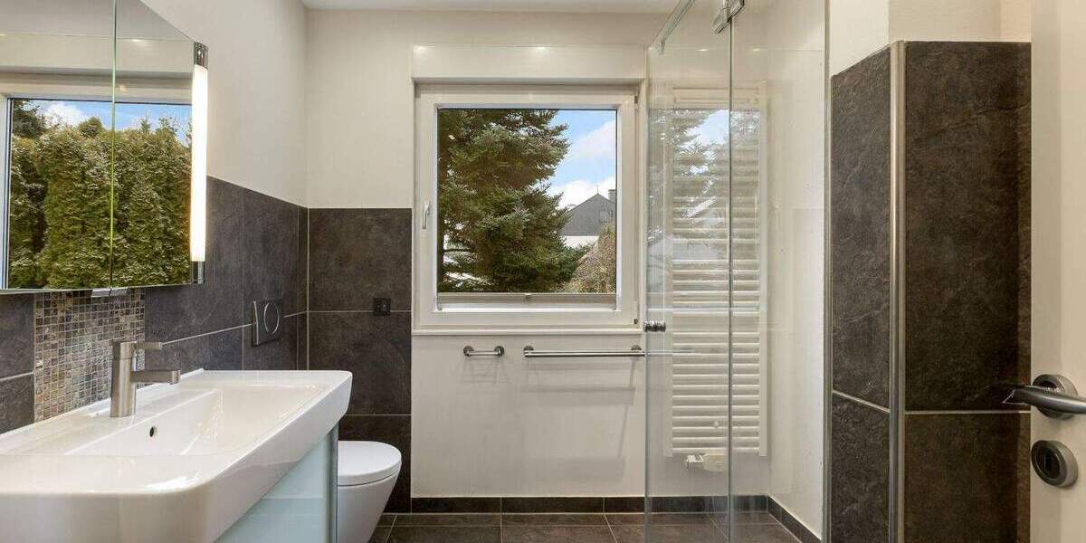 Einfamilienhaus Velbert Langenberg - 7 Zimmer, 113 m&sup2;, 599.000&euro; | Angebot:25738476