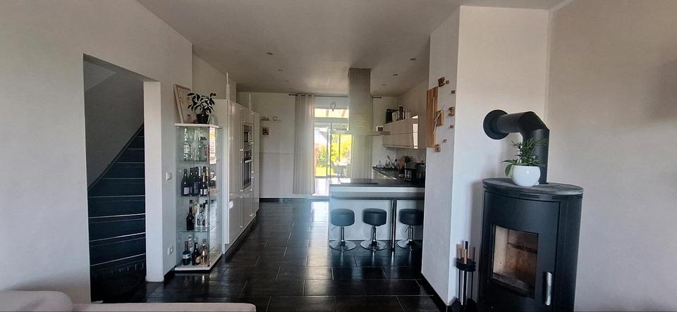 Reihenhaus Oberhausen Schmachtendorf - 4 Zimmer, 84 m&sup2;, 320.000&euro; | Angebot:26739393