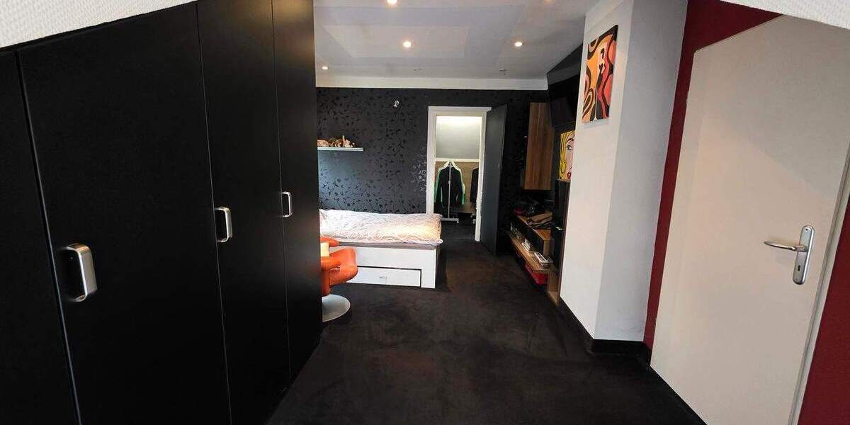 Mehrfamilienhaus, Wohnhaus Velbert Tönisheide - 4 Zimmer, 220 m&sup2;, 820.000&euro; | Angebot:25733905