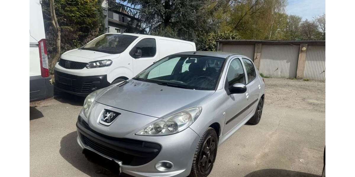 Peugeot 206 187.000 km 1.700 &euro; Essen 45143