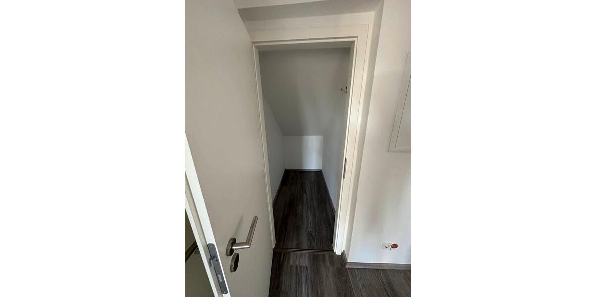 Dachgeschoßwohnung Marl Alt-Marl - 3 Zimmer, 80 m&sup2;, 640&euro; | Angebot:26135847