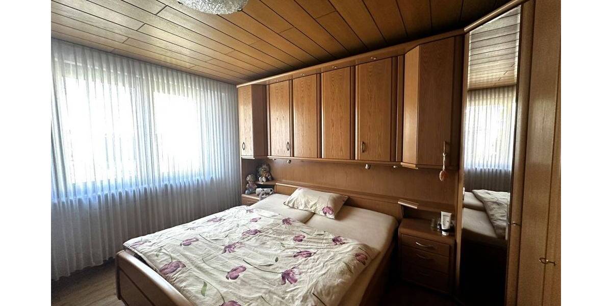 Doppelhaushälfte Essen Karnap - 6 Zimmer, 197 m&sup2;, 450.000&euro; | Angebot:25707136