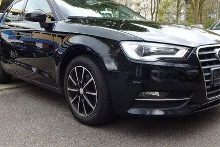 Audi A3 208.000 km 7.400 &euro; Essen 45276
