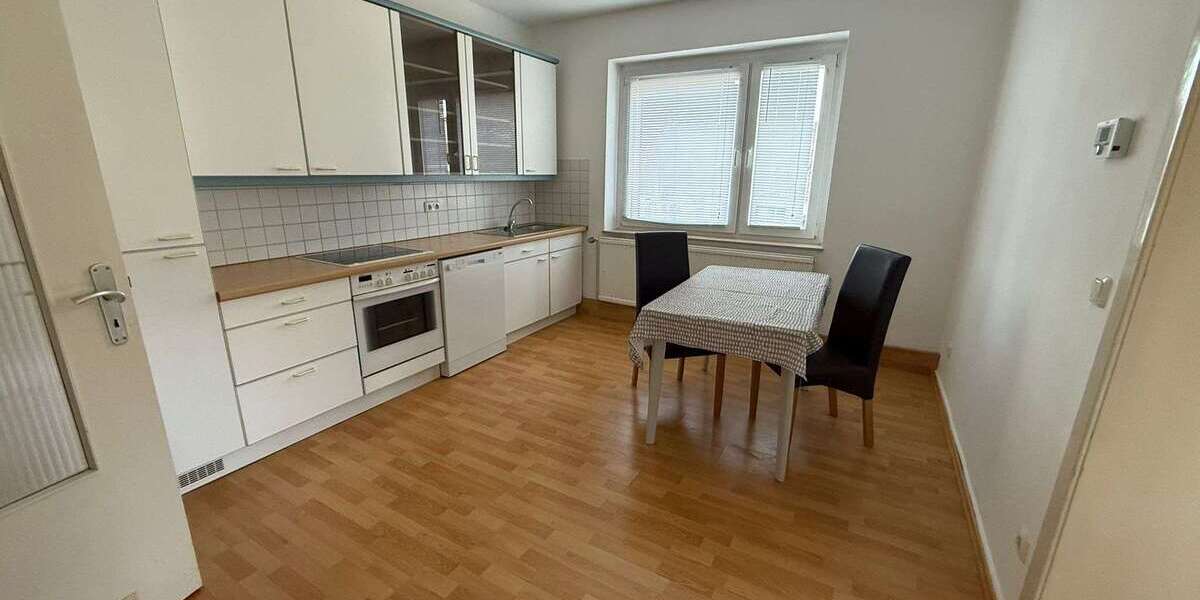 Etagenwohnung Bochum Bochum-Mitte - 2 Zimmer, 55 m&sup2;, 480&euro; | Angebot:25993800