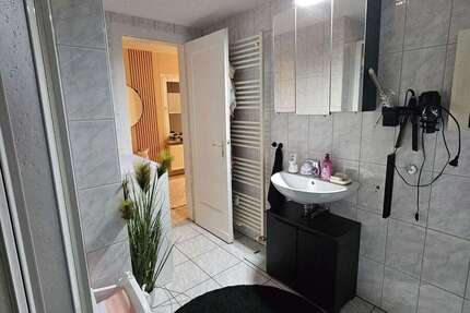 Wohnung Oberhausen Alt-Oberhausen - 3 Zimmer, 90 m&sup2;, 720&euro; | Angebot:26123105