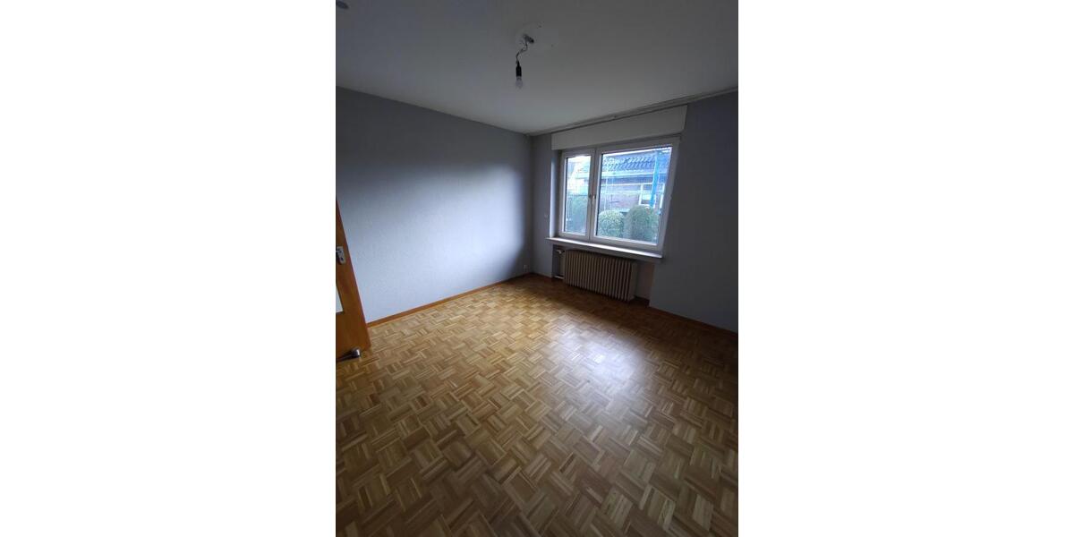 Provisionsfrei* Neu! Geräumiges, solides 2-FH mit Keller in Top Lage !!! - Zweifamilienhaus Wesel Obrighoven-Lackhausen | Angebot:25566115