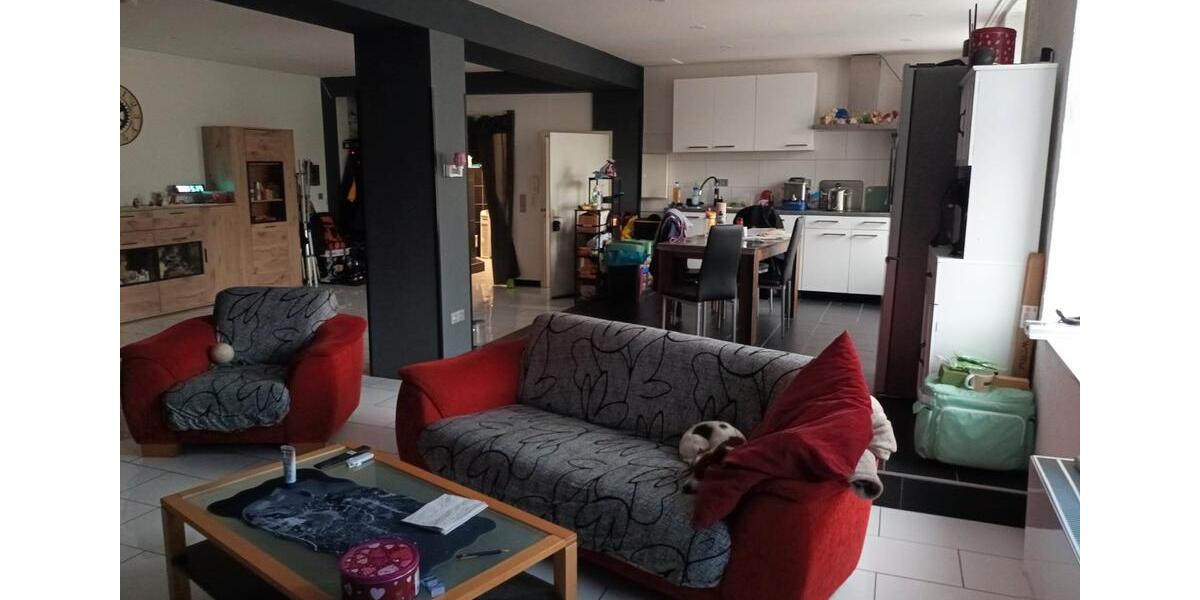 Etagenwohnung Duisburg Essenberg - 2 Zimmer, 128 m&sup2;, 880&euro; | Angebot:26617918