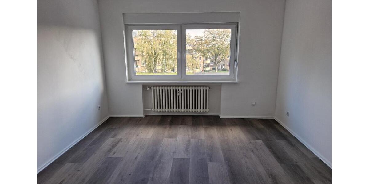 Etagenwohnung Wesel Fusternberg - 3 Zimmer, 90 m&sup2;, 855&euro; | Angebot:25539410