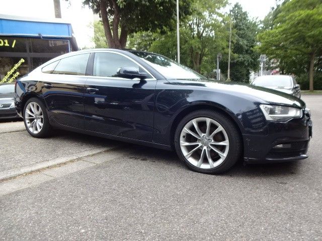Audi A5 220.000 km 7.500 &euro; Essen 45276