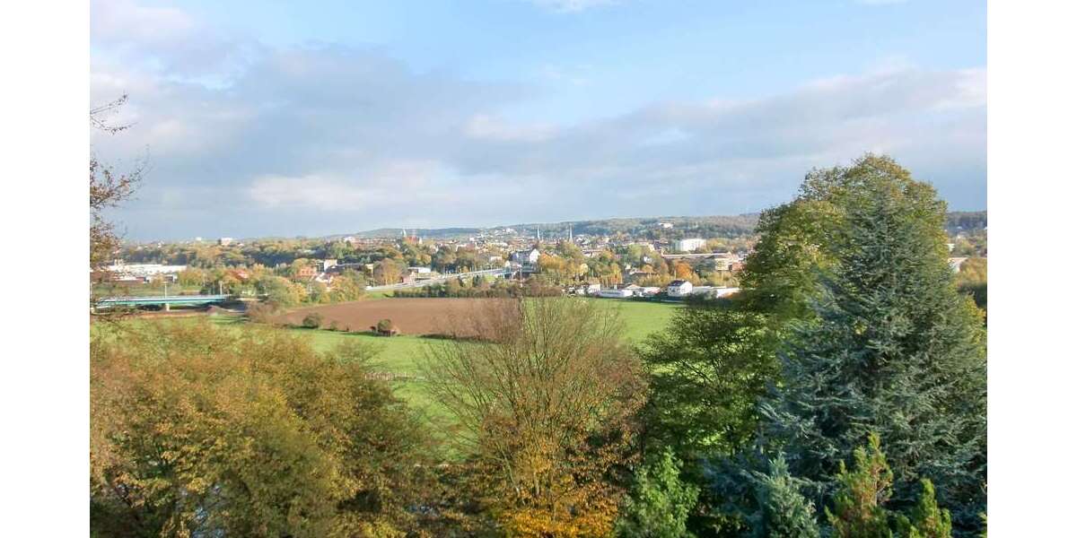 Etagenwohnung Hattingen Niederbonsfeld - 6 Zimmer, 125 m&sup2;, 399.000&euro; | Angebot:25436350