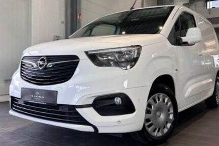 Opel Combo 121.500 km 12.000 &euro; Duisburg 47239