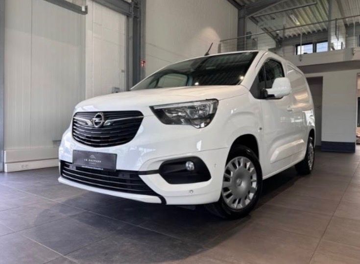Opel Combo 121.500 km 12.000 &euro; Duisburg 47239